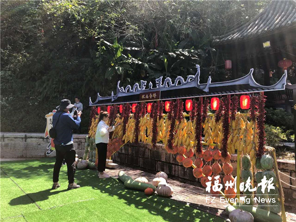 福州景区和文化场馆4日迎客流小高峰