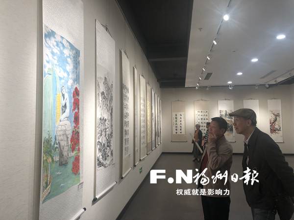 第十届海峡两岸老年书画交流展在榕开幕