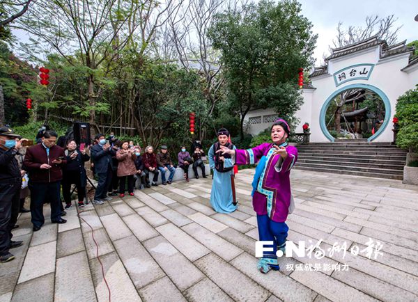 闽剧名家登场 榕街头上演地方民俗盛宴